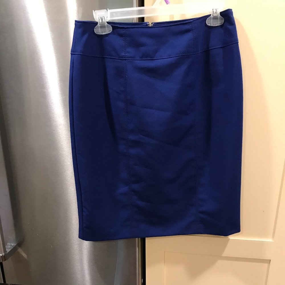 Worthington Royal Blue Pencil Skirt Size 8 EUC